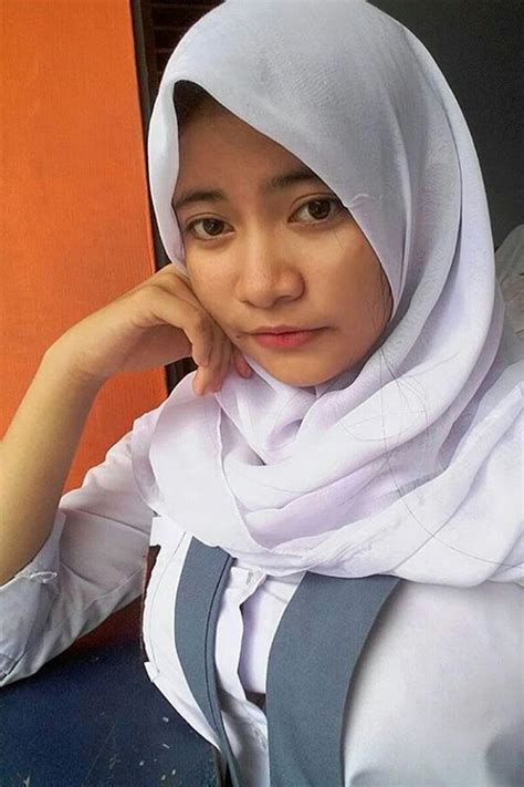 cewek cantik colmek Search